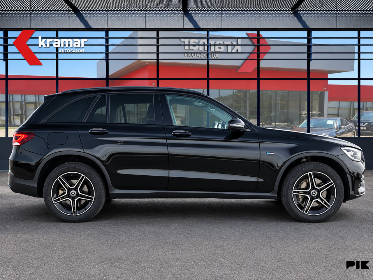 Mercedes 300 de 4Matic AMG Line NIGHT-PAKET VIRTUAL 306 KS