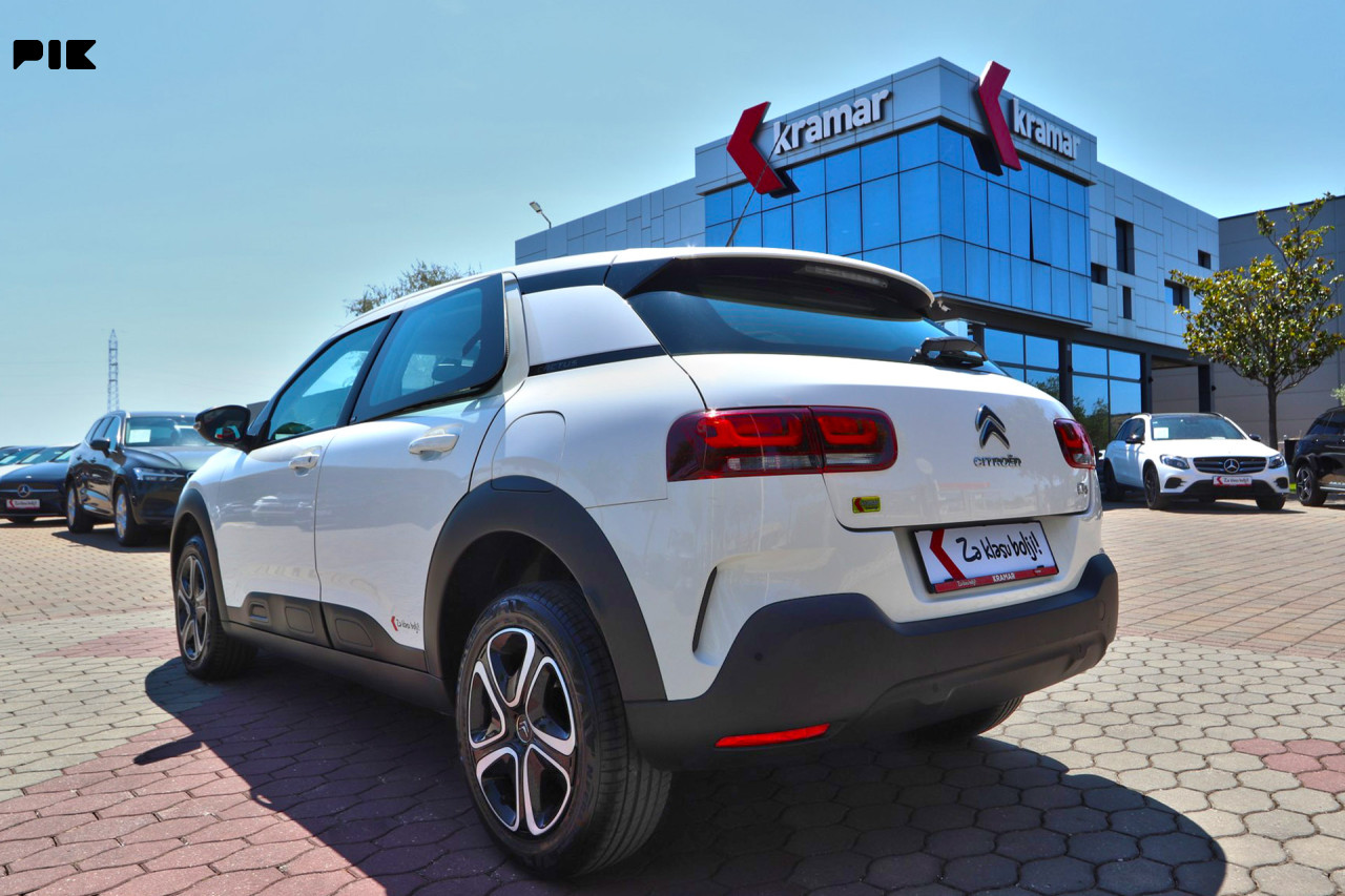Citroen C4 Cactus 1.5 BlueHDI Automatik FEEL 120 KS