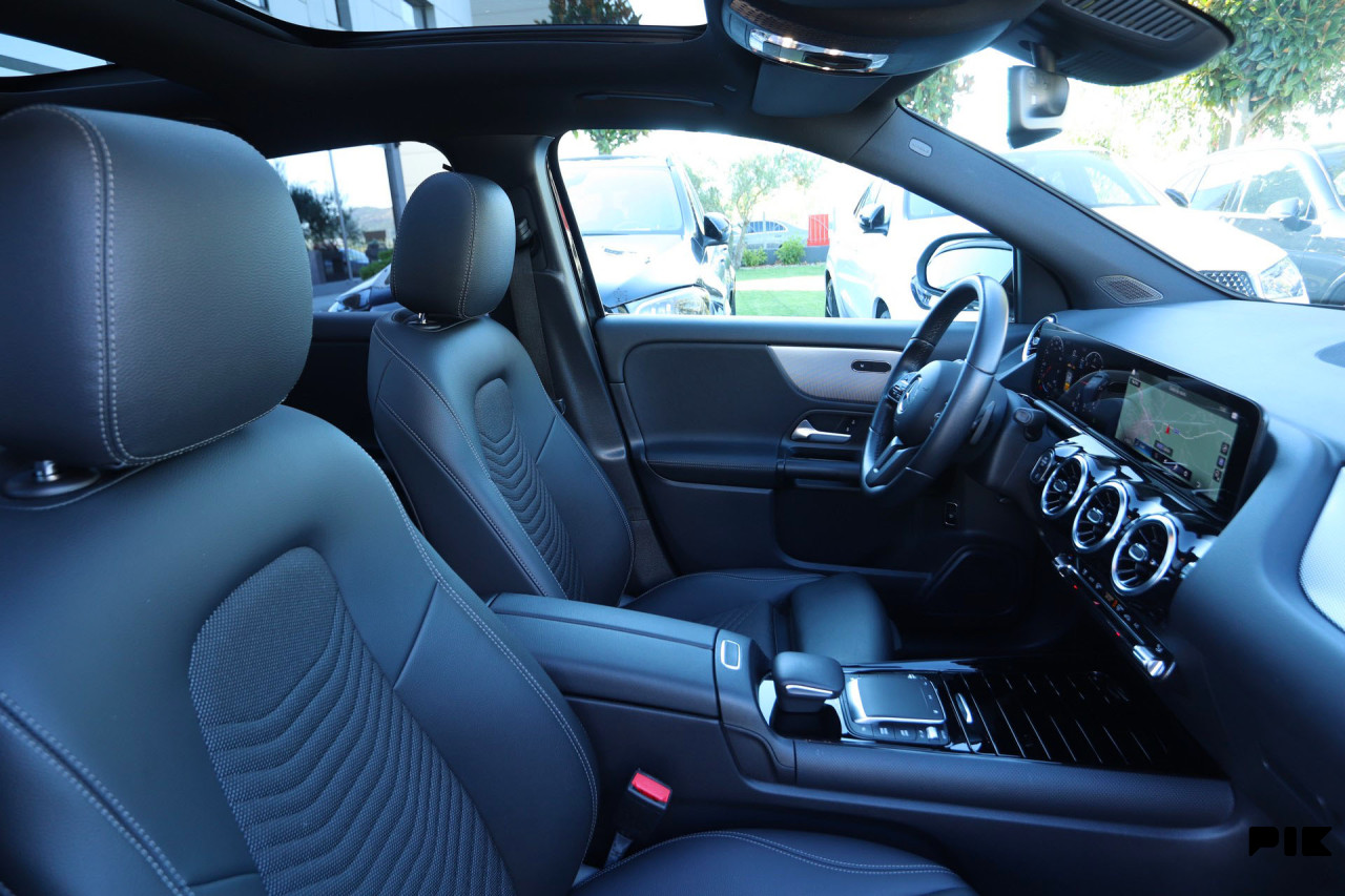 Mercedes GLA 200 D DCT 8G-Tronic STYLE Panorama -Full LED-