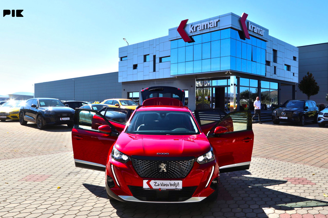 Peugeot 2008 1.2 PureTech Allure Sport VIRTUAL COCKPIT -Full LED-
