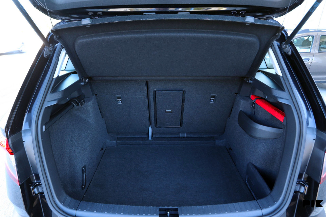Škoda KAROQ 1.6 TDI Ambition