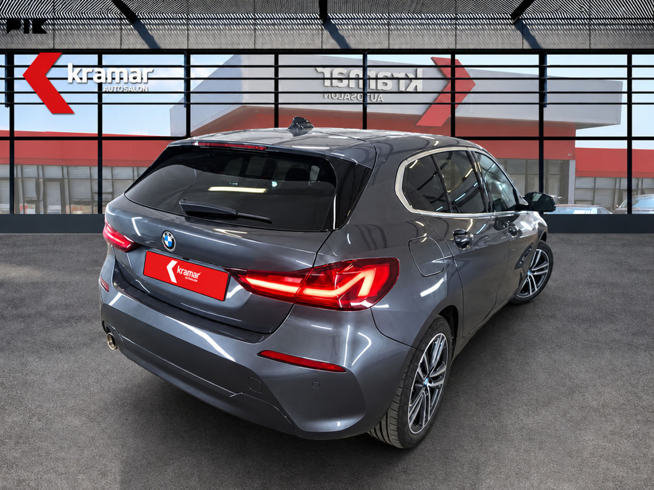 BMW 116i Advantage -Full LED-