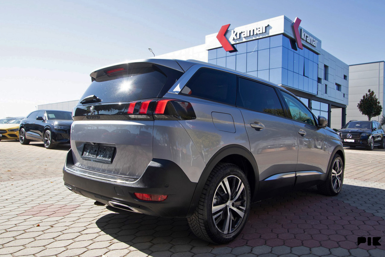 Peugeot 5008 1.6 BlueHDI Tiptronik 7-Sjedišta Allure VIRTUAL