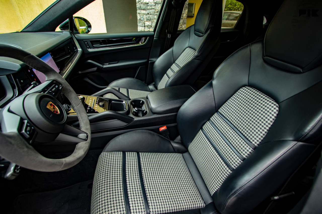 Porsche Cayenne E-Hybrid Coupe Carbon MATRIX LED 470 KS -FACELIFT