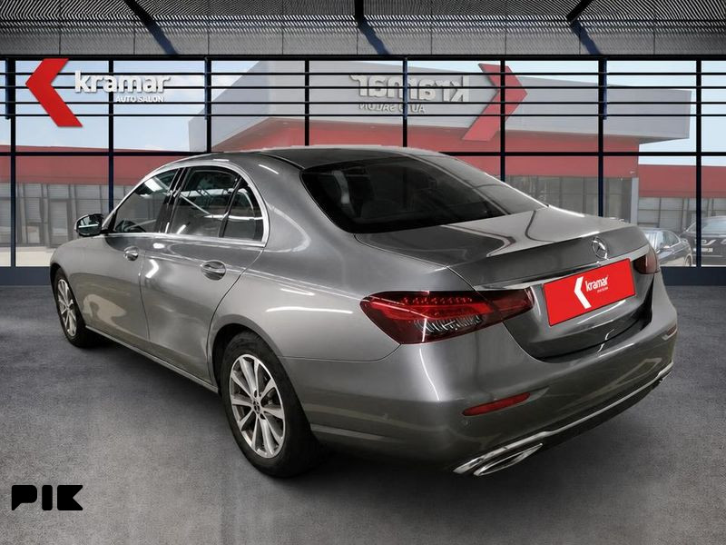 Mercedes E 200 D 9G Avantgarde LED VIRTUAL 160 KS -FACELIFT-