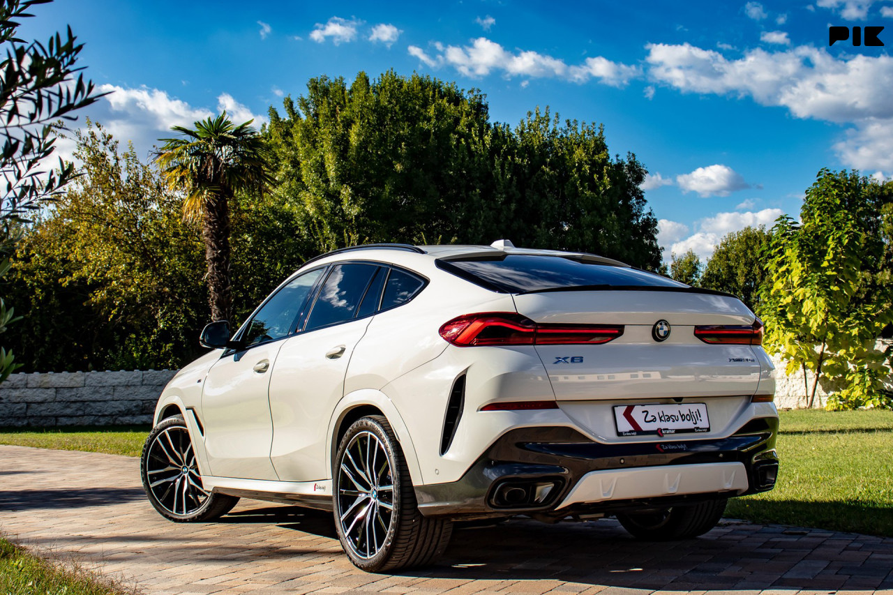 BMW X6 xDrive 30d M-Sportpaket Individual Shadow Luftfederung