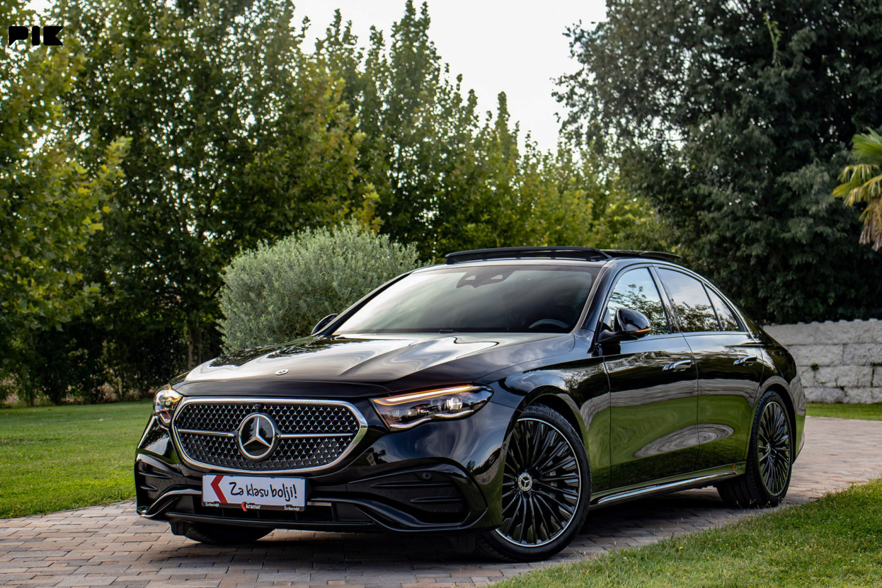 Mercedes E 450 d 4Matic AMG NIGHT-PAKET AIRMATIC DIGITAL Panorama