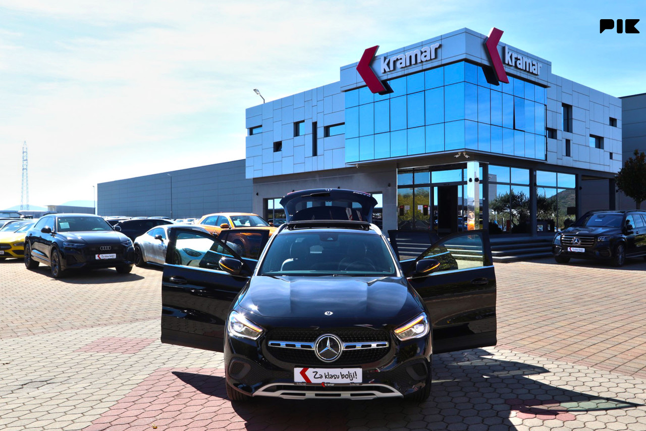 Mercedes GLA 200 D DCT 8G-Tronic STYLE Panorama -Full LED-