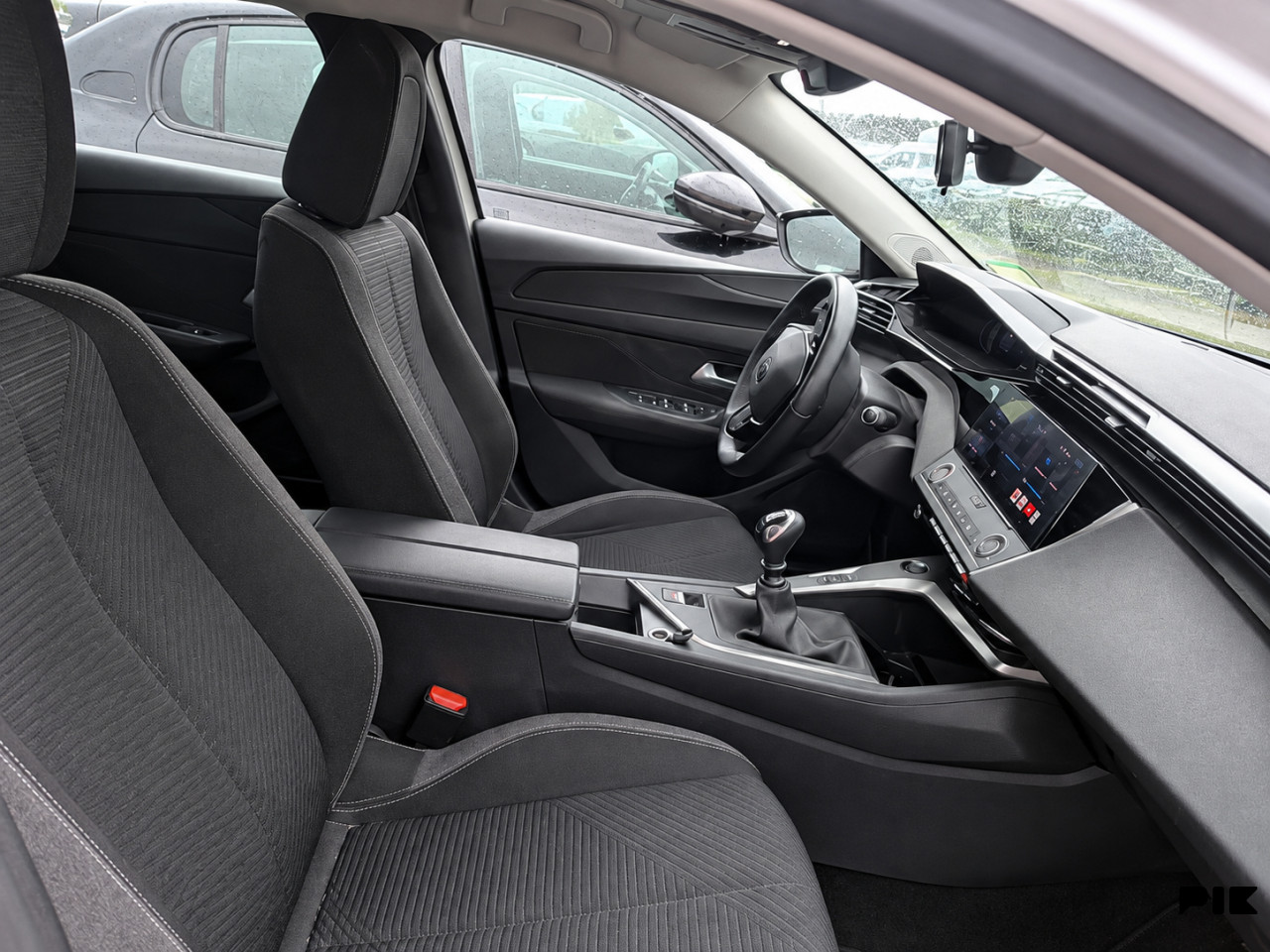 Peugeot BlueHDI 130 KS Active Business VIRTUAL - Full LED -