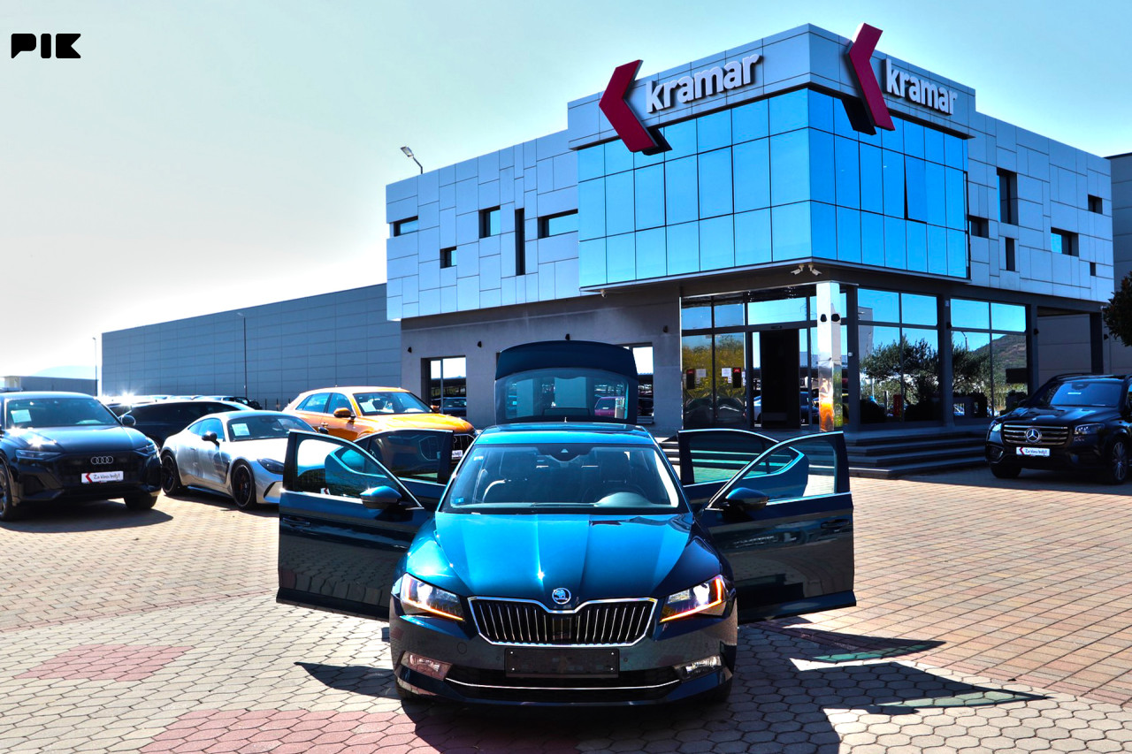 Škoda Superb 2.0 TDI DSG-Tiptronik Luxus 150 KS