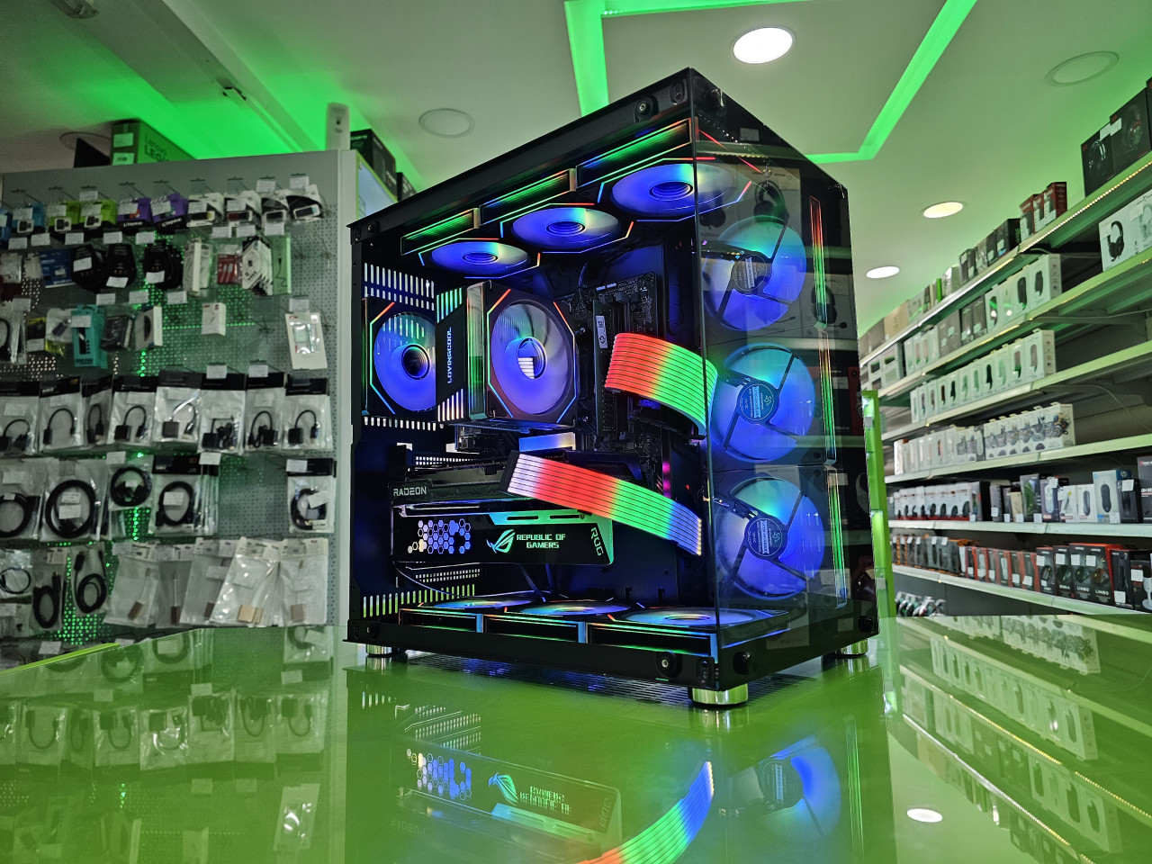 Gaming PC MAX Ryzen 7 5700X /16GB/RX 7600 8GB/SSD 500GB + HDD 1TB