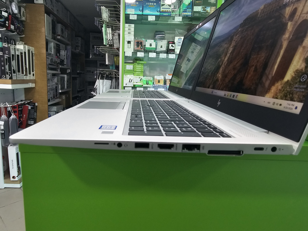 Laptop HP 850 G5 15,6" Intel i5 8250U /16GB/SSD 256GB