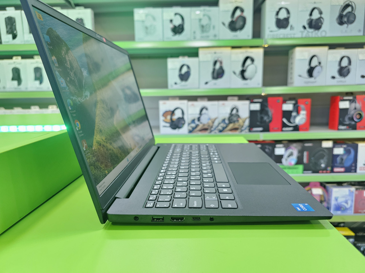 Laptop Lenovo V15 G5 Intel Core i5 13420H /32GB/SSD 512GB