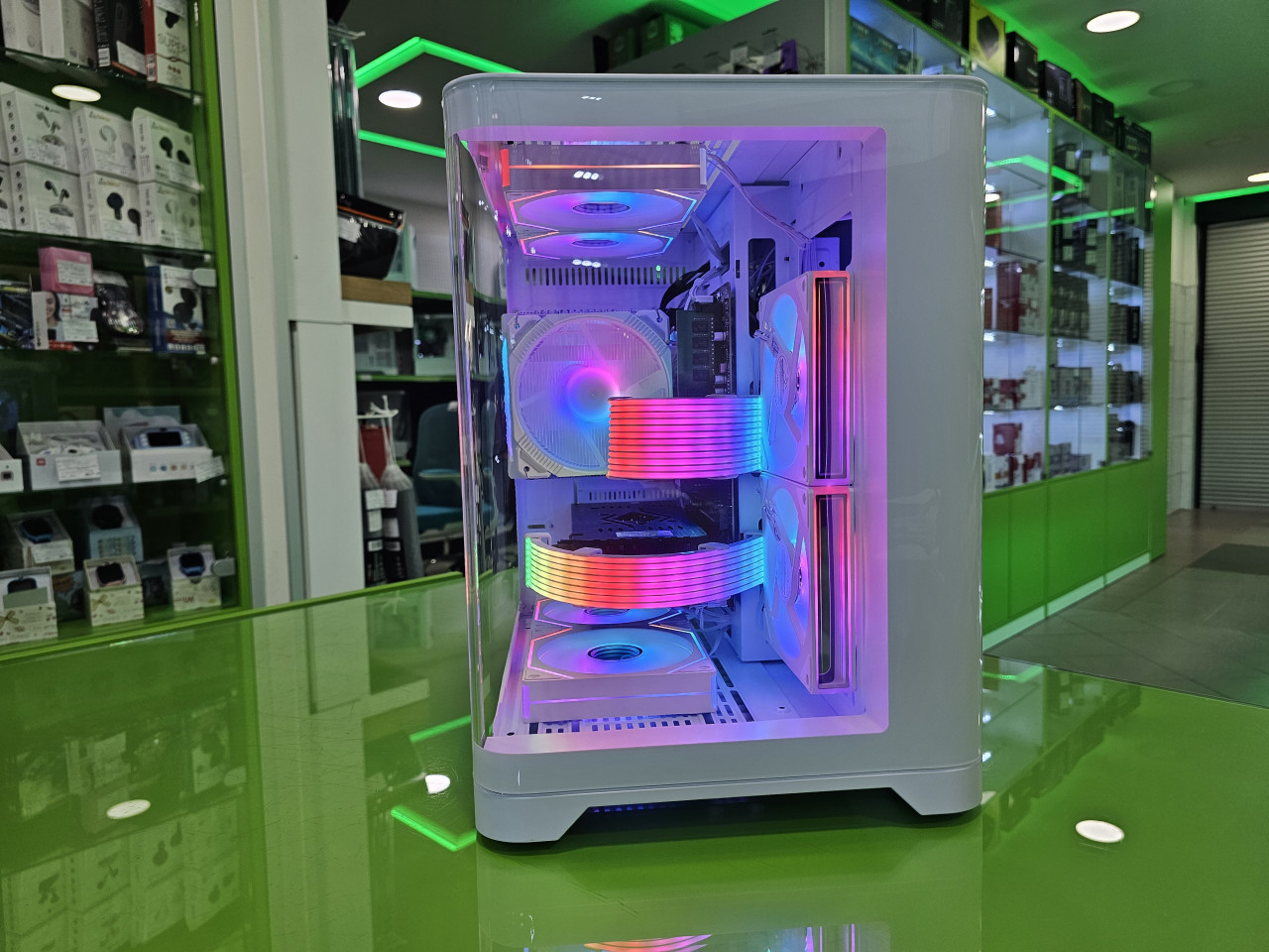 Gaming PC MAX Ryzen 5 5500 /16GB/RTX 5060 8GB/SSD 500GB + HDD 1TB