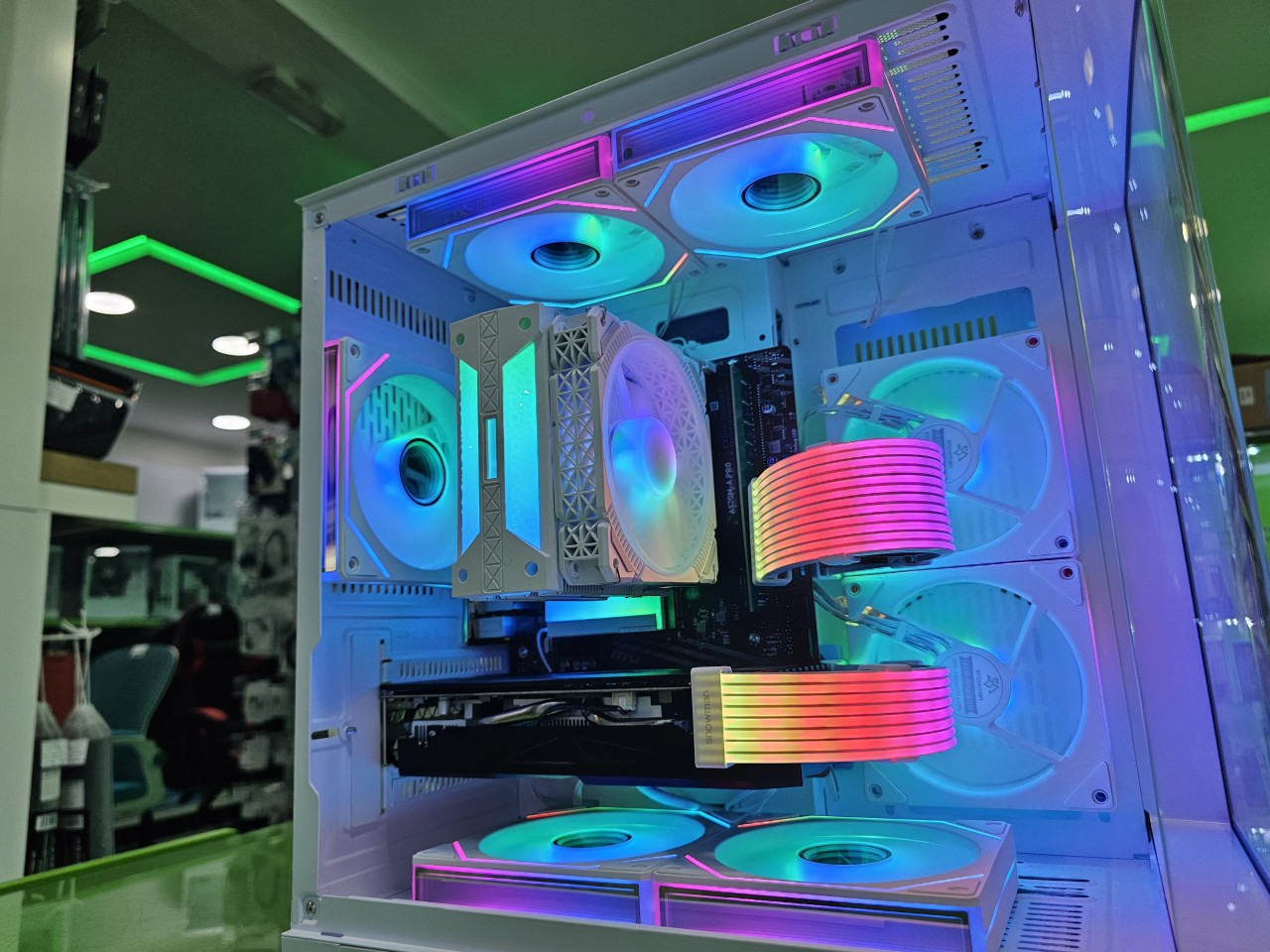Gaming PC Ryzen 5 5500 /16GB/RTX 3050 8GB/SSD 500GB+HDD 1TB
