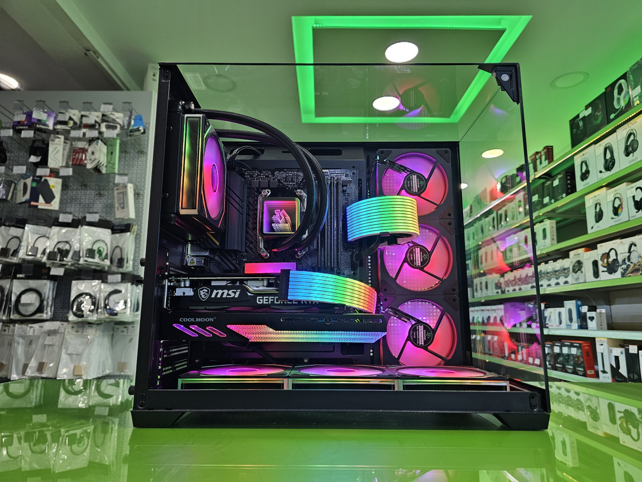 Gaming PC MAX Ryzen 5 5600X /16GB/RX 7600 8GB/SSD 500GB + HDD 1TB