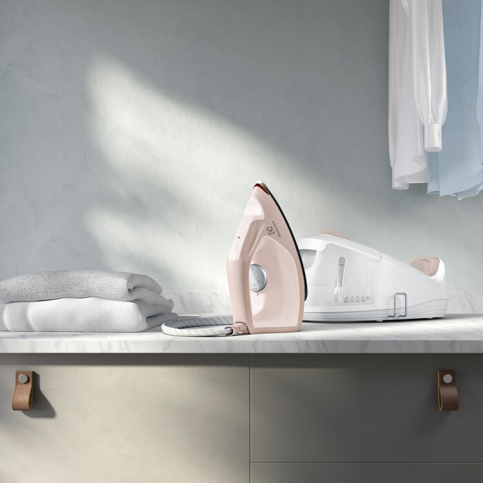 Electrolux Parna Postaja E6ST1-4PP, Powder Pink