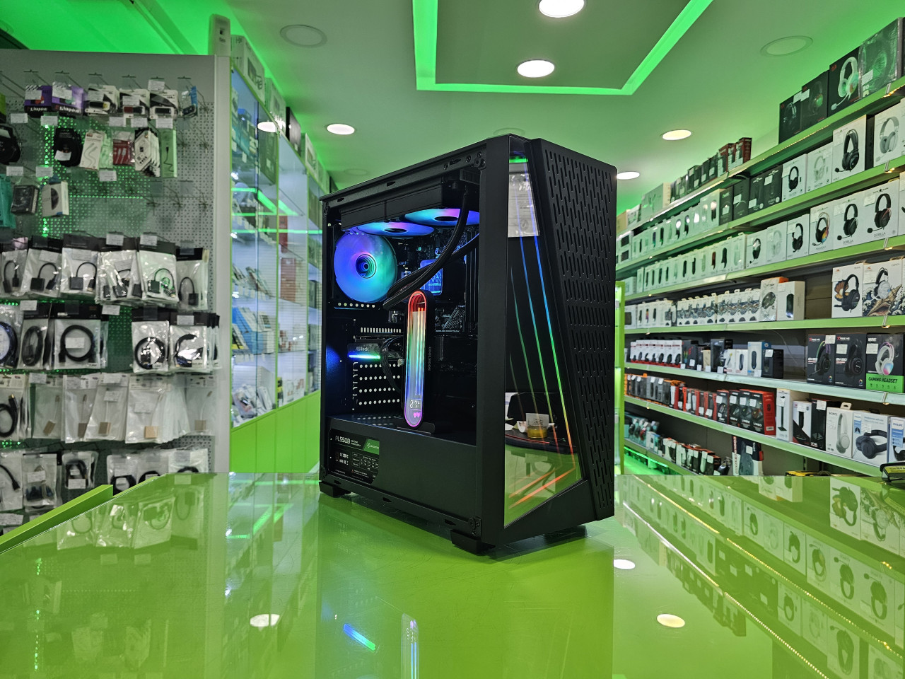 Gaming PC MAX Ryzen 7 5700X /16GB/RTX 3050 8GB/SSD 500GB