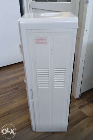 DISPANZER ZA VODU MAX WDM601