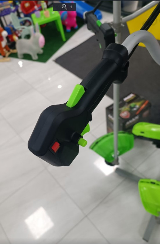TRIMER BENZINSKI MAX GARDEN TTCTBC520U