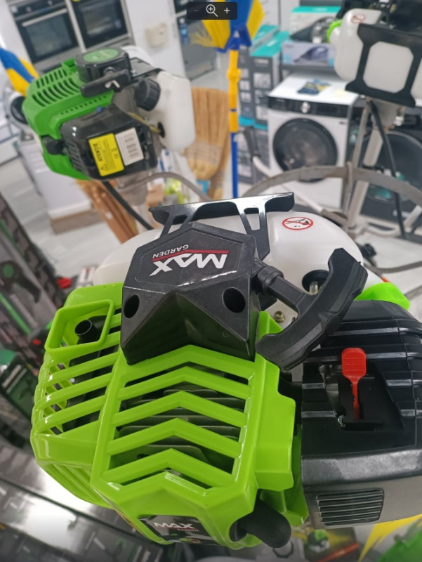 TRIMER BENZINSKI MAX GARDEN TTGRCTBC520U + set opreme
