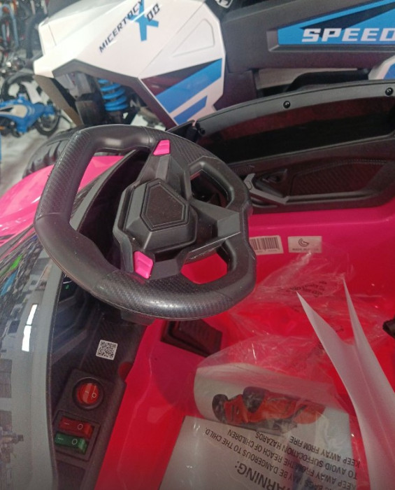 AUTO NA BATERIJE MB 790P