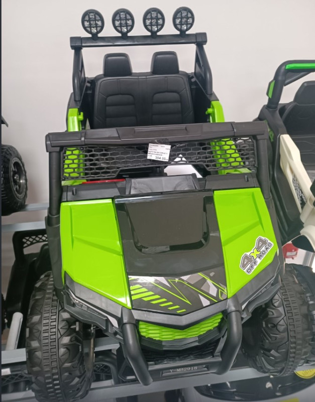 AUTO NA BATERIJE Y-MB2918 R/B/G/W