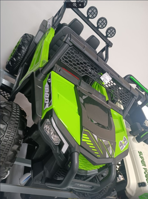 AUTO NA BATERIJE Y-MB2918 R/B/G/W