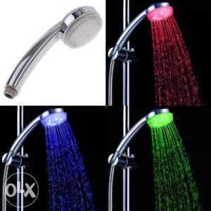 Rucka za tus LED tri boje
