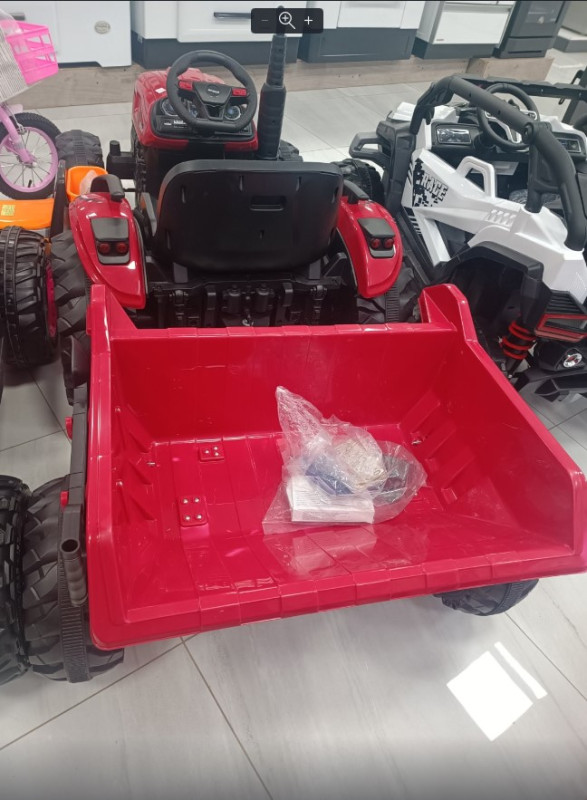 AUTO NA BATERIJE BBL-MB0068