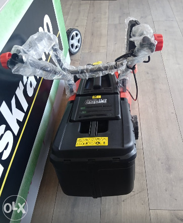 KOSILICA ELEKTRICNA ISKRA QT3023 1000W