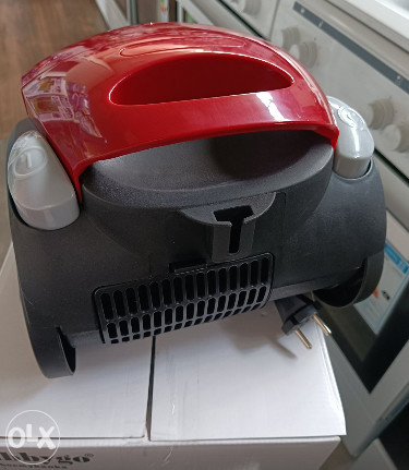 USISIVAC FABBYGO ILI-12 1600W