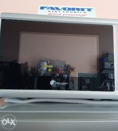MIKROTALASNA FAVORIT MW-20W