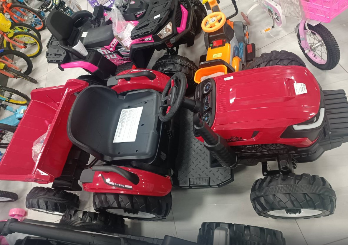 AUTO NA BATERIJE BBL-MB0068