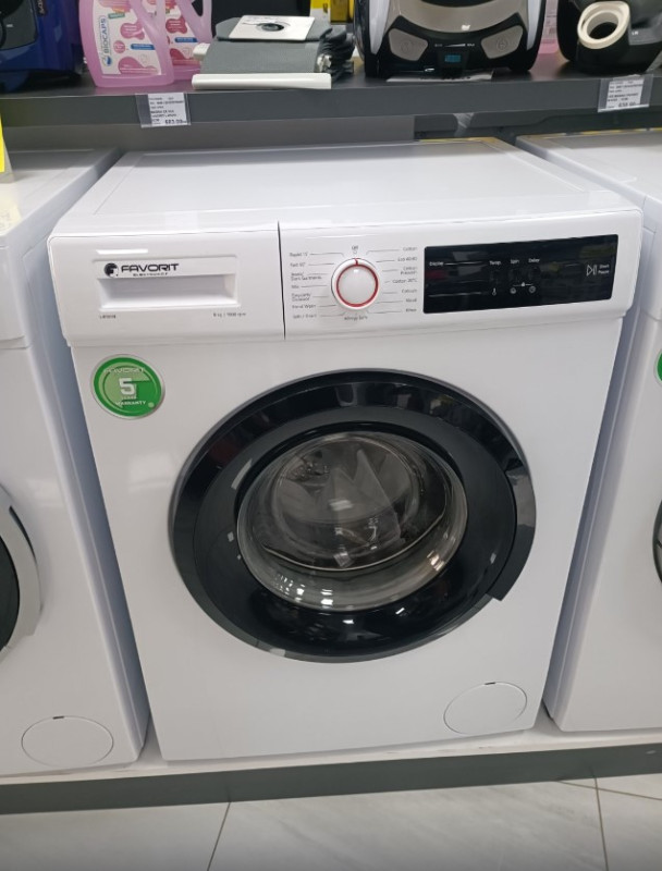 MASINA ZA VES FAVORIT MP 8102-8101