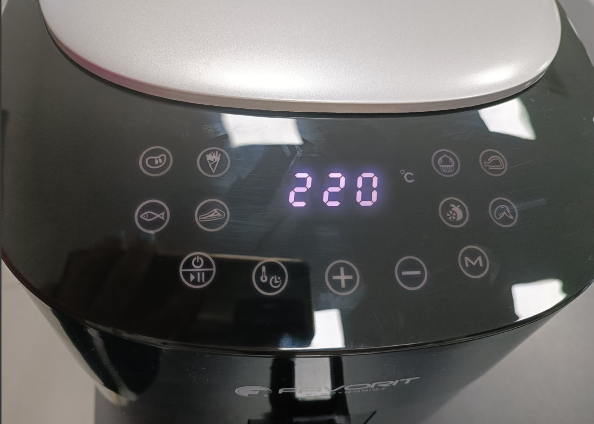 FRITEZA NA VRUC ZRAK FAVORIT AF9001
