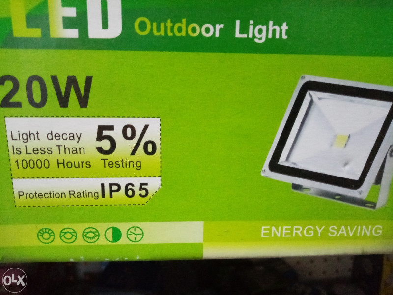 LED REFLEKTOR 20W