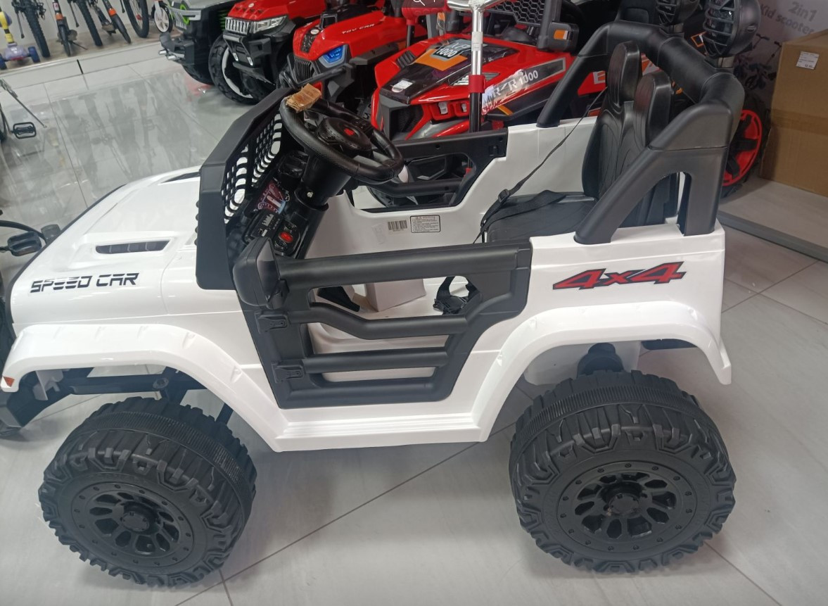 AUTO NA BATERIJE MB 1313 R/W