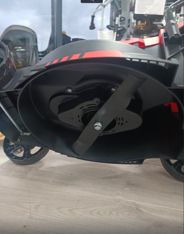 KOSILICA ELEKTRICNA ISKRA A01-004C
