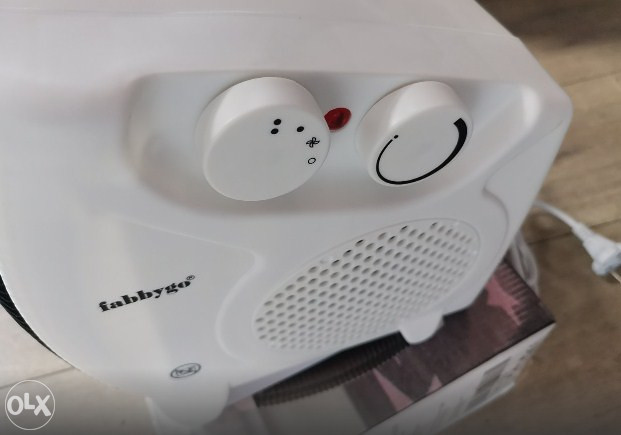 GRIJALICA FABBYGO 2000W HOT 3002