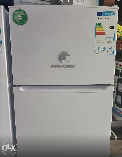 FRIZIDER FAVORIT KOMBINOVANI RF 263N