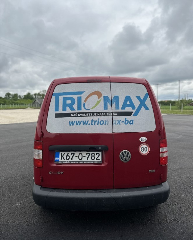 VOLKSWAGEN CADDY -TERETNO VOZILO