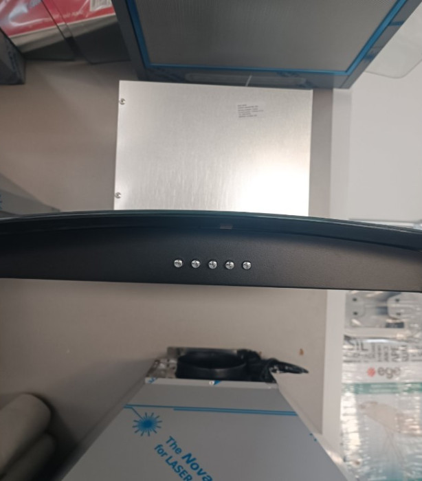 NAPA ZIDNA IBER 60 BLACK OVAL GLAS