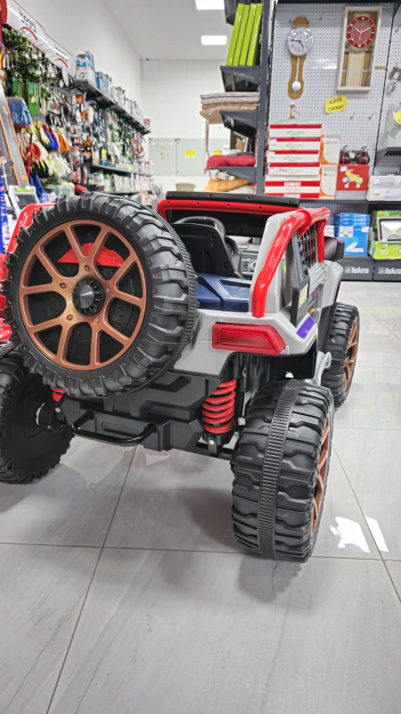 AUTO NA BATERIJE Y-MB729 S/B/W