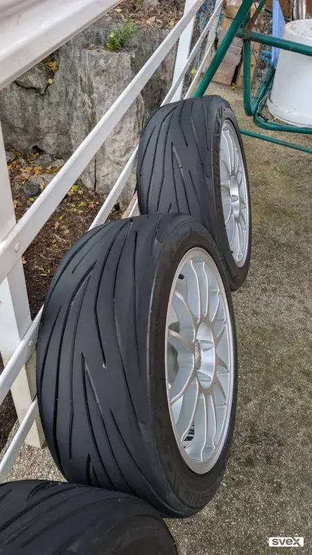 OZ Racing Superleggera 17 + Semi Slick (slik)