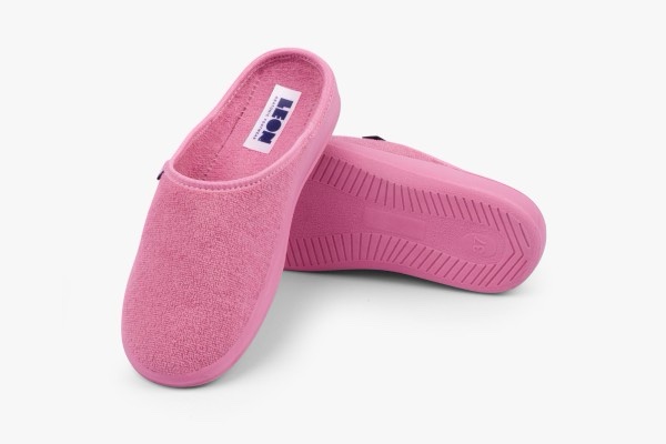 Leon 050 - Ženska anatomska kućna Roze