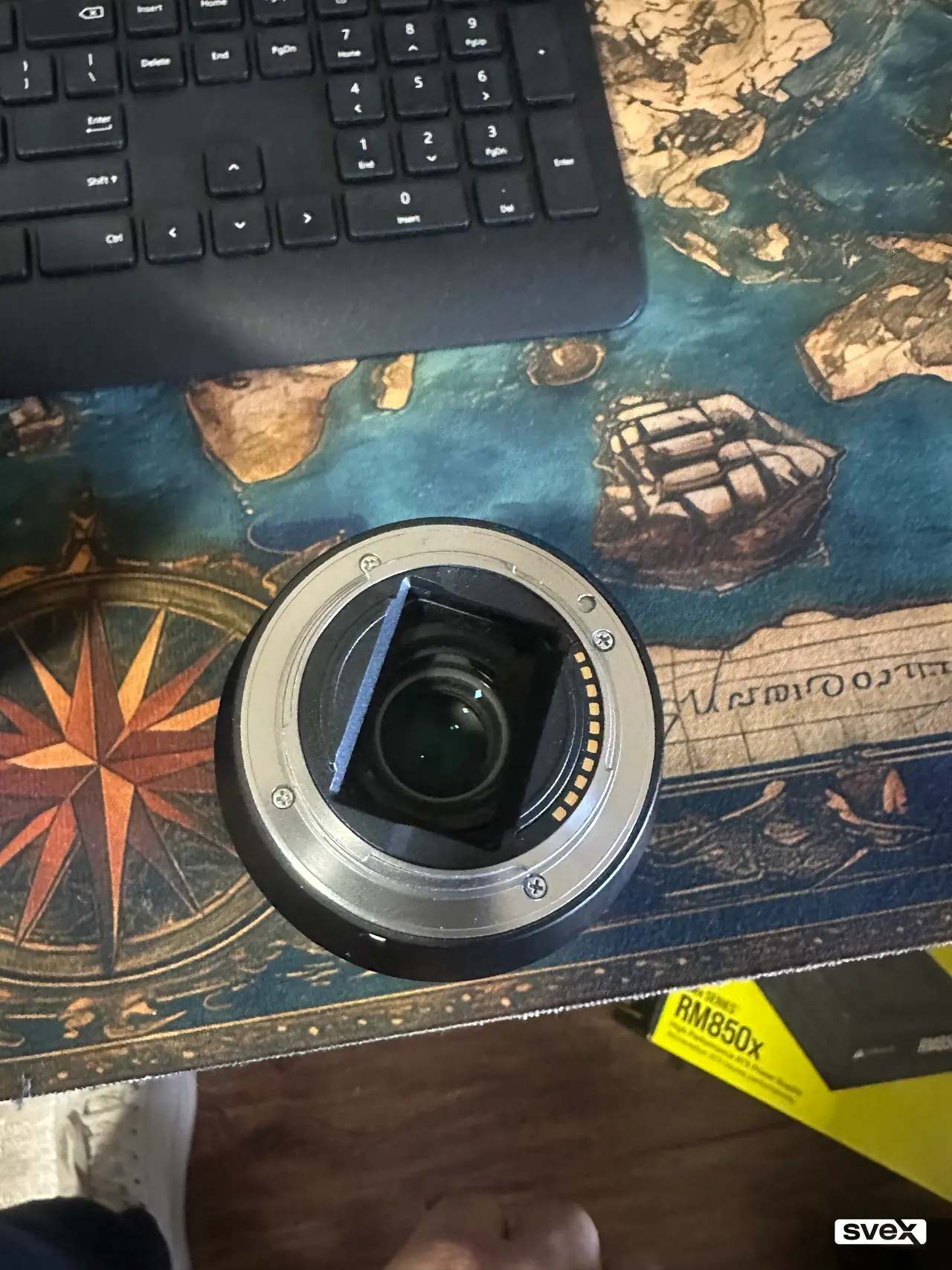 Sony FE 24-70mm F4 ZA OSS Zeiss Vario-Tessar objektiv