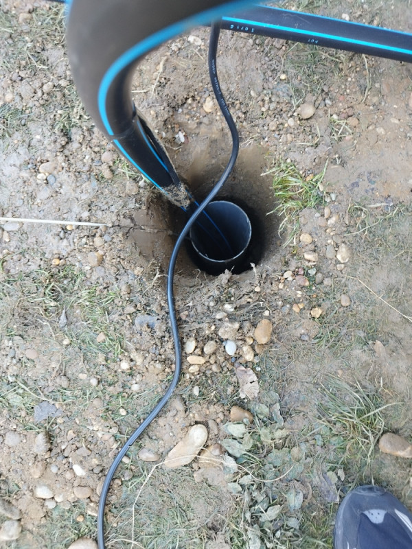 Bušenje bunara fi110 i fi125 za toplotne pumpe