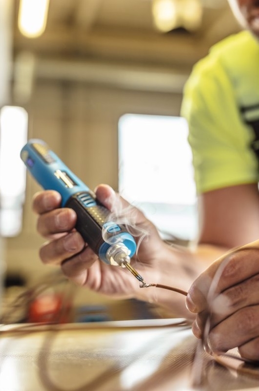 HT2C315 Bežična lemilica 450°C 4V 1500mAh