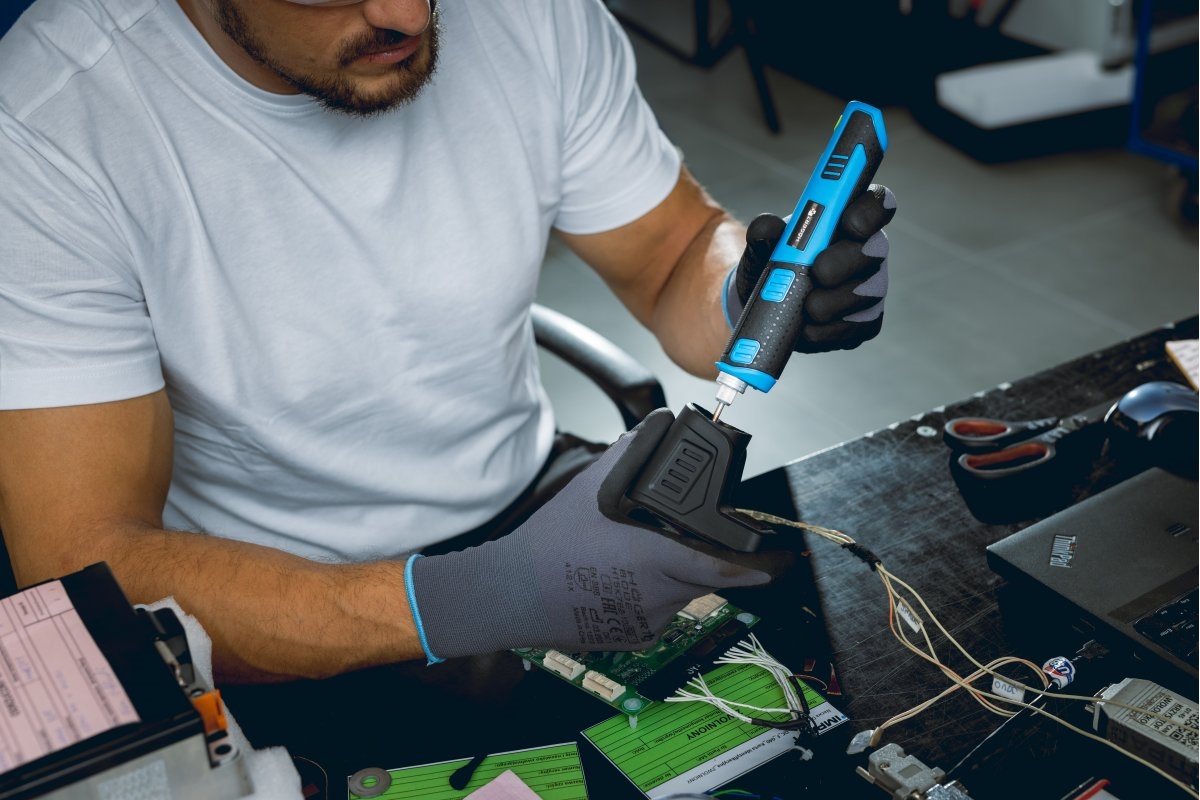 HT2C315 Bežična lemilica 450°C 4V 1500mAh